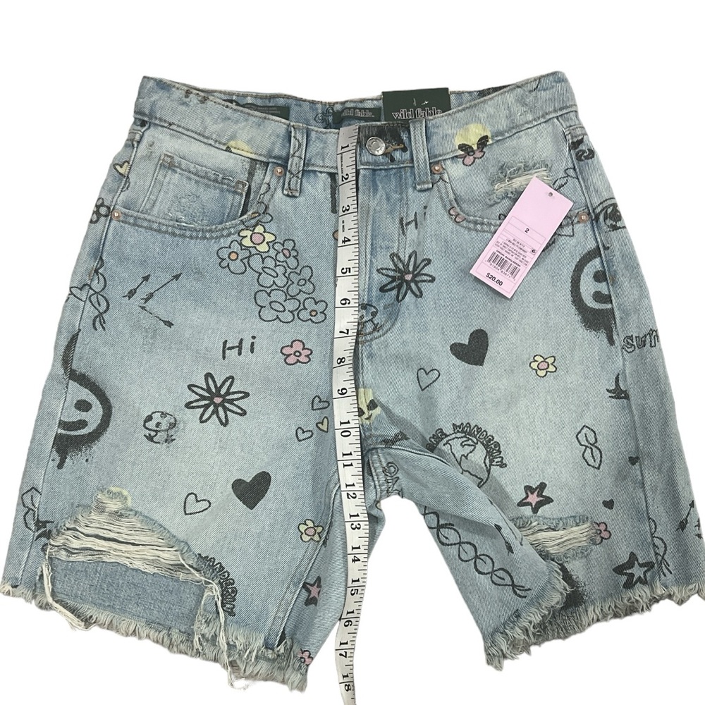 Wild Fable Womens High-Rise Wide Leg Bermuda Doodle Print Jean Shorts - Picture 5 of 10